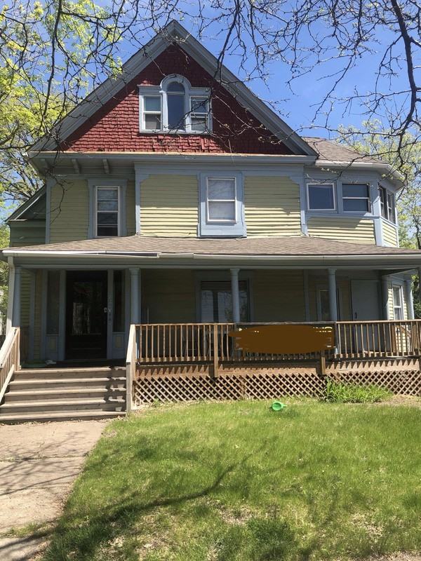 821 6th Street N #8 - Photo 2 of 44