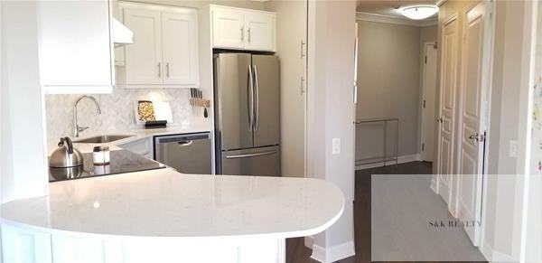 140 Bathurst Street #10005