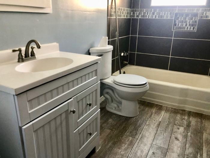 10101 Chapala Court Northeast - Photo 2 of 11