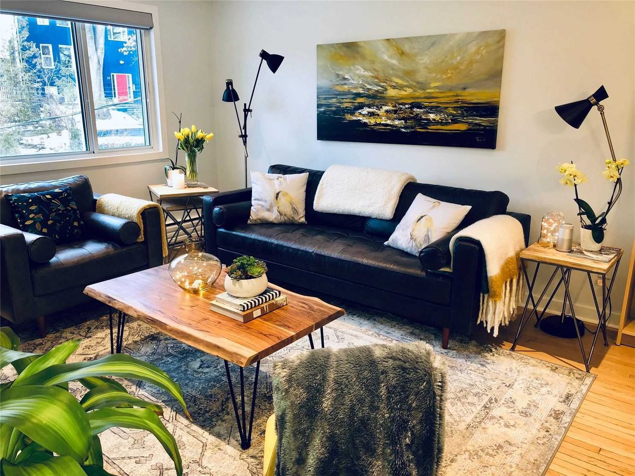 453 Leslie Street Upper, Toronto, ON M4M 3E5 2 Bedroom Apartment for