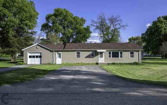 25211 Story - Photo 2 of 18