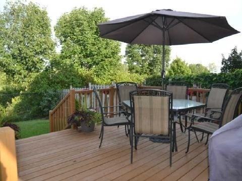 33 Bexley Crescent - Photo 3 of 8