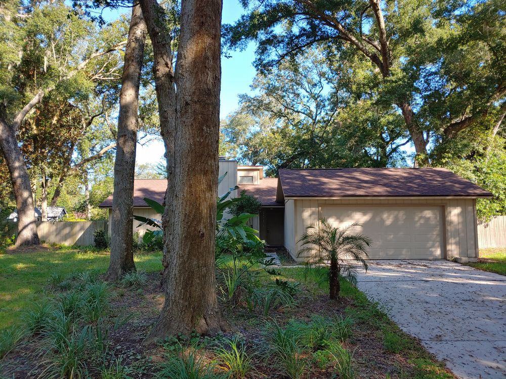 14041 Tontine Rd - Photo 3 of 25