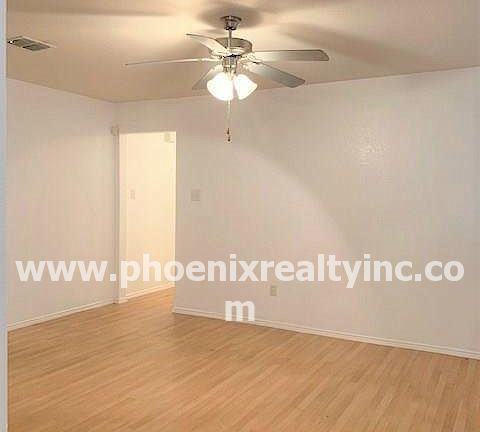 844 Village Point Ln - Photo 2 of 14