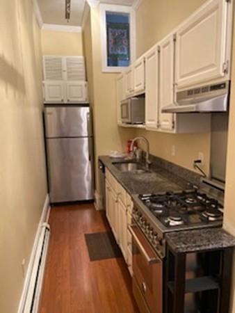 4 Park Unit 1 - Photo 2 of 8