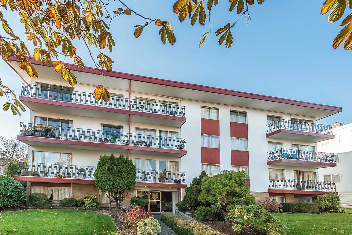 King Charles Apartments 820 Cook Street, Victoria, BC V8V 3Z2 Zumper