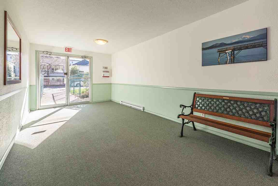 Braemore Apartments - Photo 3 of 7