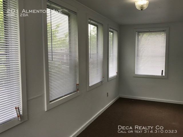 201 Almentor Ave - Photo 3 of 20