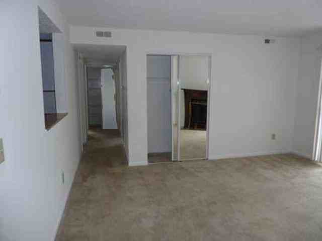 Shayler Brook Apartments - Photo 2 of 13