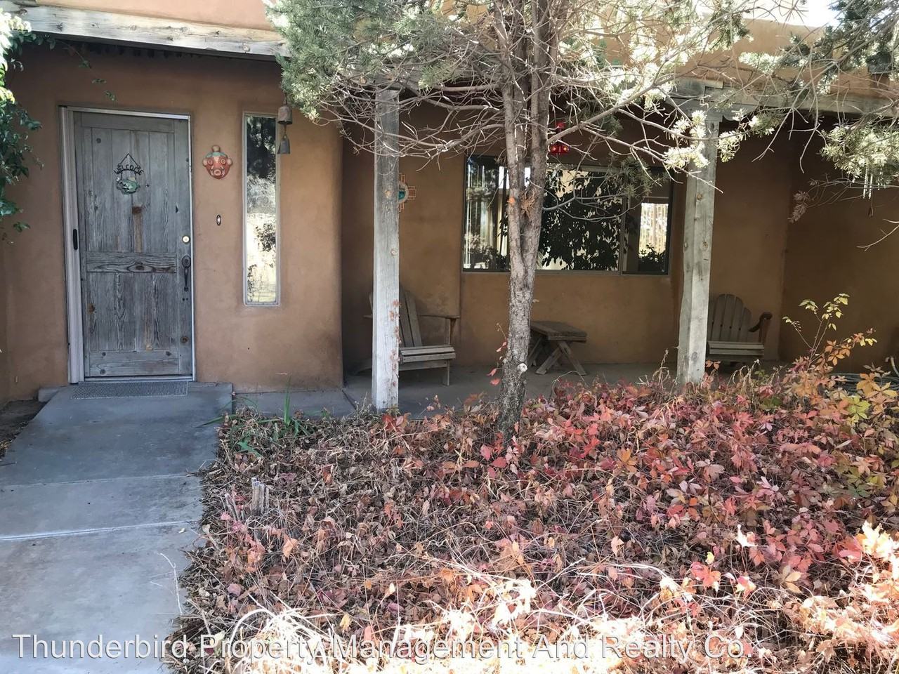 252 Camino De La Tierra - Photo 2 of 15