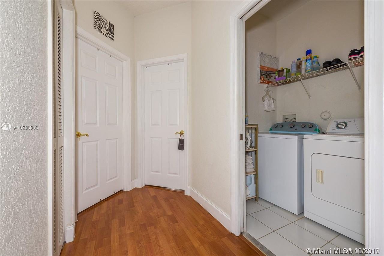 9716 Northwest 1st Manor - Photo 3 of 13