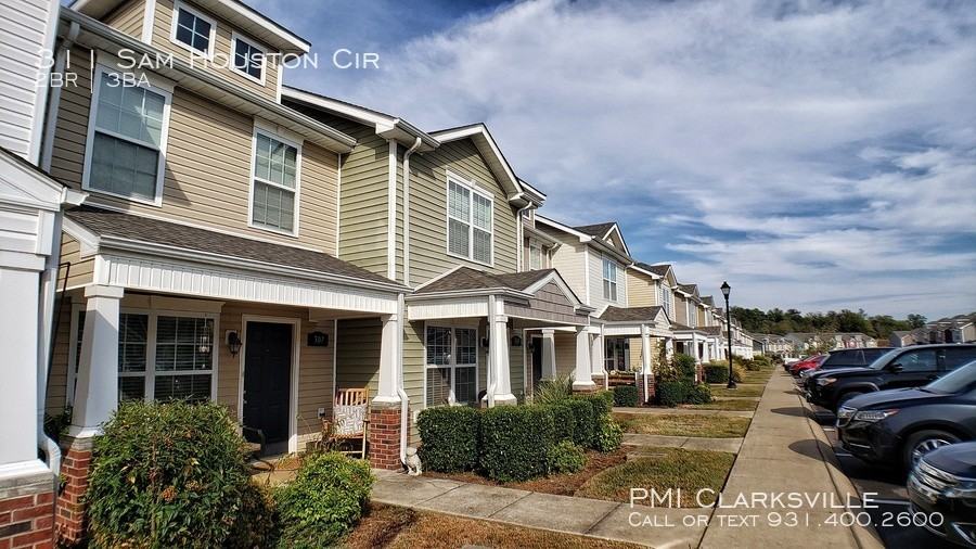 311 Sam Houston Cir - Photo 2 of 28