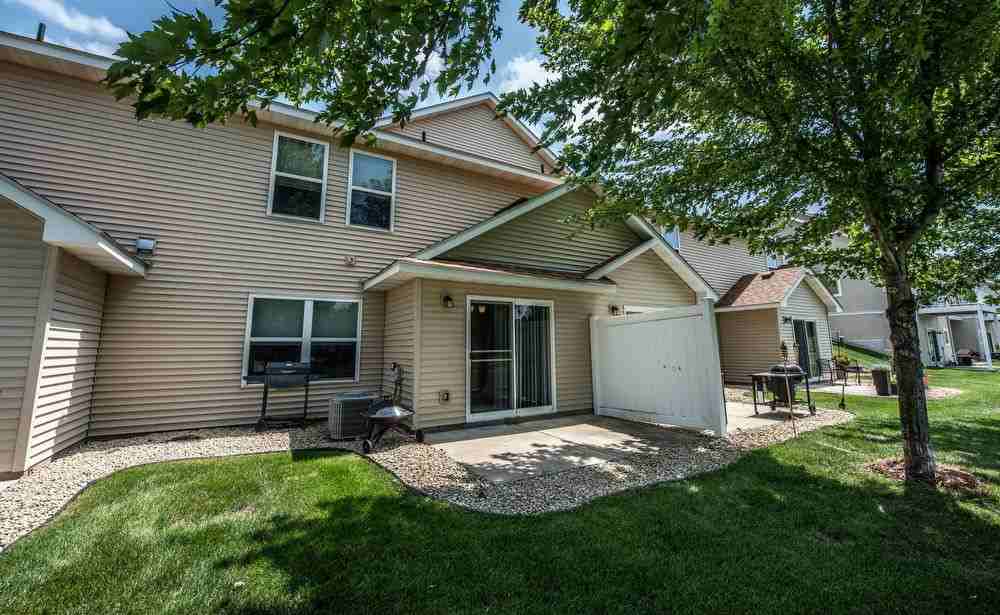 2406 Elianna Dr - Photo 2 of 25