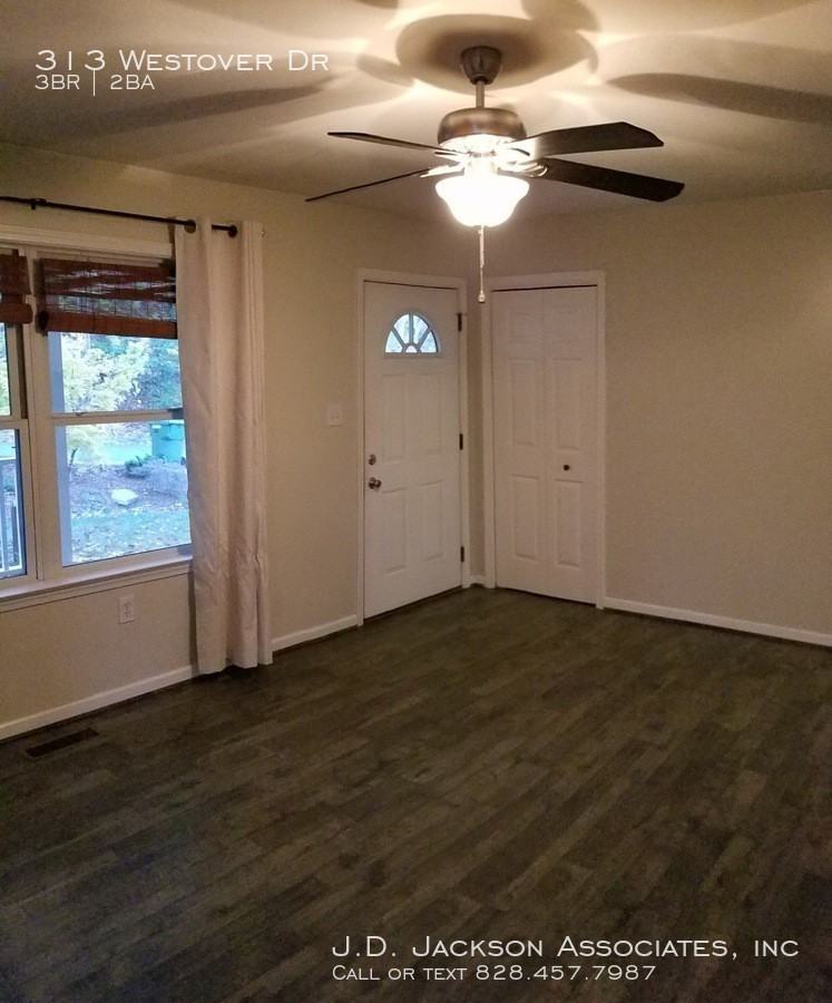 313 Westover Dr - Photo 3 of 22