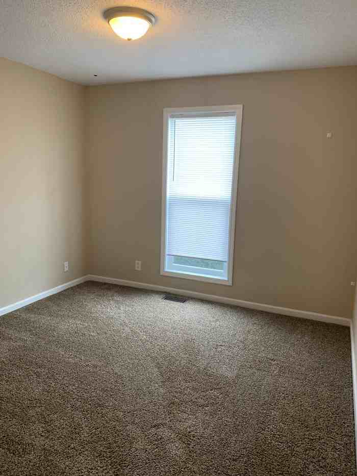 427 Sandburg Drive - Photo 3 of 12