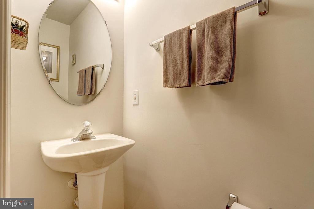 10705 Enfield Drive - Photo 2 of 17
