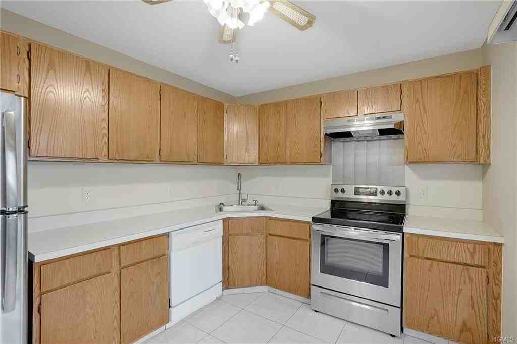 12 Moore Lane - Photo 2 of 22