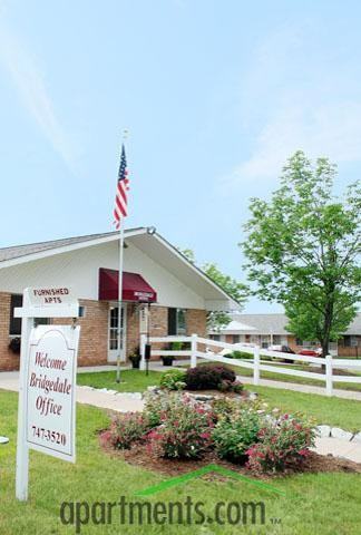 Bridgedale Terrace Apartments - Photo 3 of 16