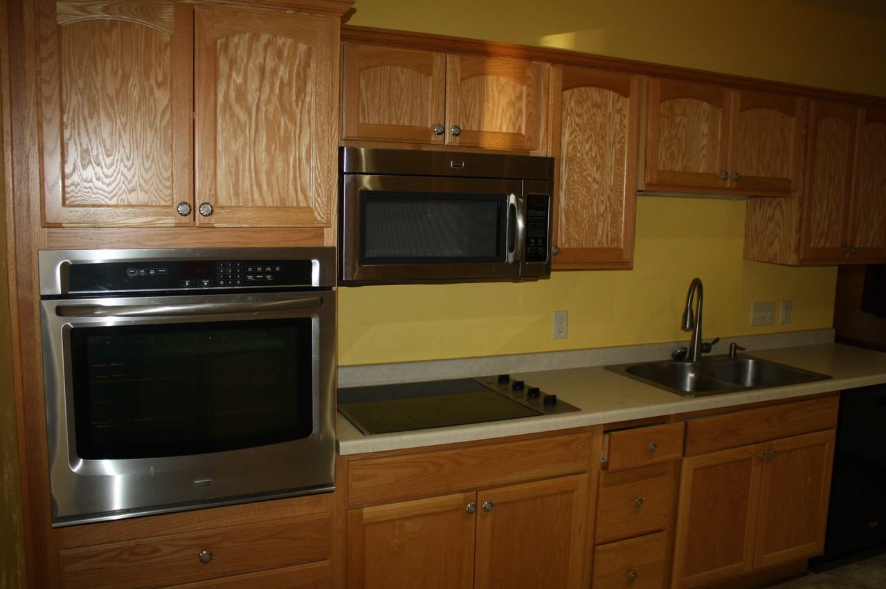 507 N Main St - Photo 3 of 22