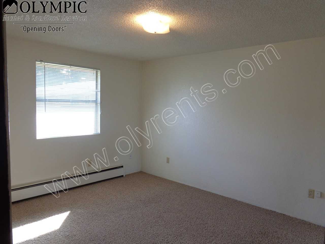 6510 Dennis Pl Sw - Photo 6 of 9