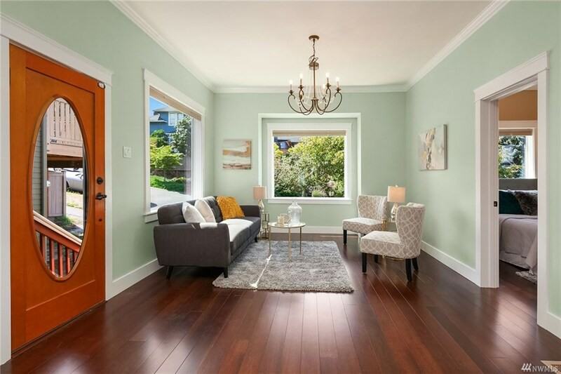 6208 Fremont Ave N - Photo 3 of 24