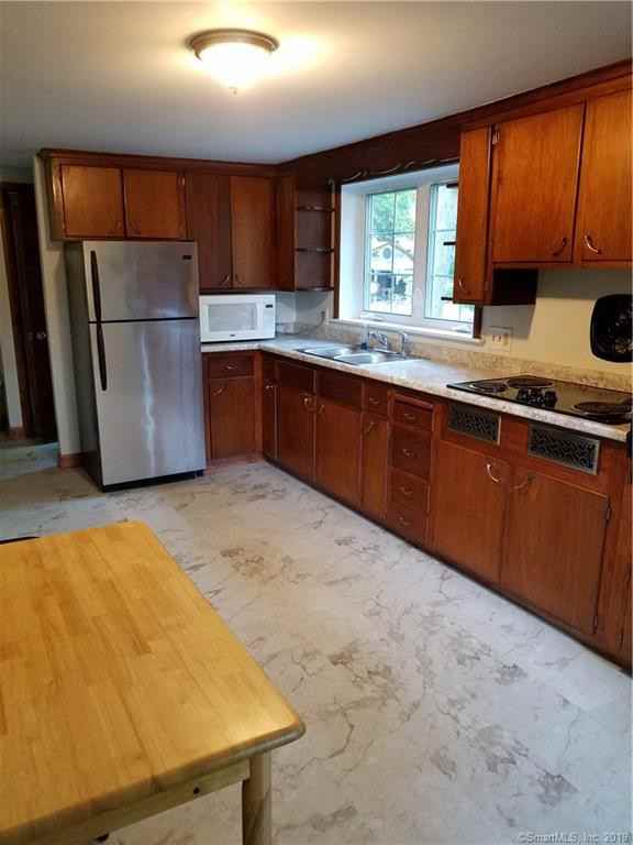 40 Smith Street - Photo 3 of 13