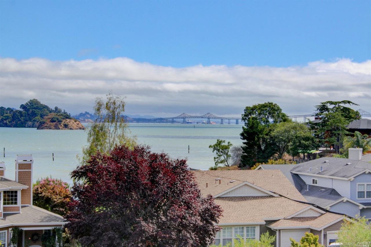 530 San Pedro Cove - Photo 2 of 50