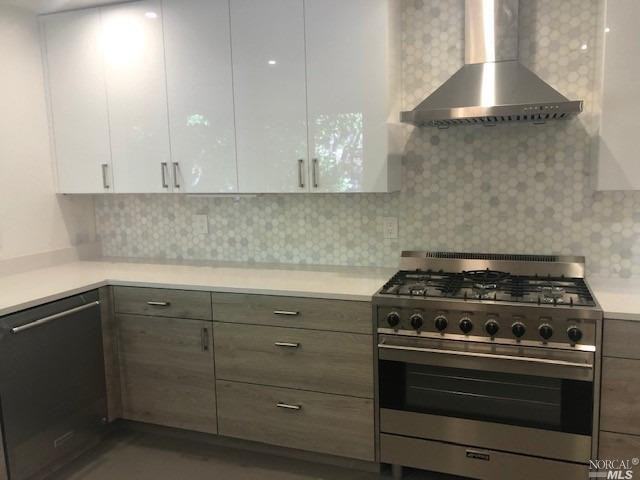 170 Knight Drive - Photo 2 of 11