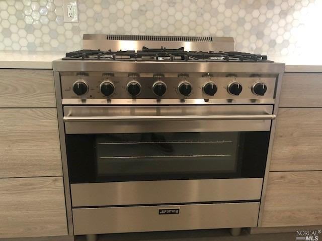 170 Knight Drive - Photo 3 of 11