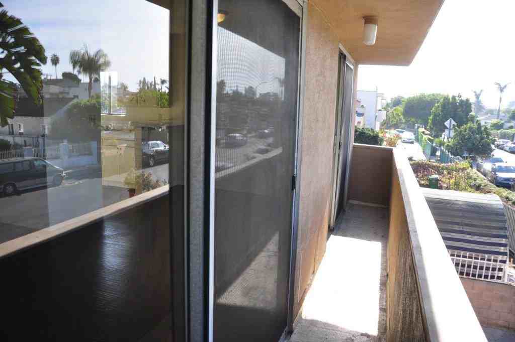 S. Garth Ave. & Beverlywood St. - Photo 5 of 27