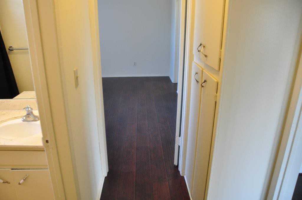 S. Garth Ave. & Beverlywood St. - Photo 7 of 27