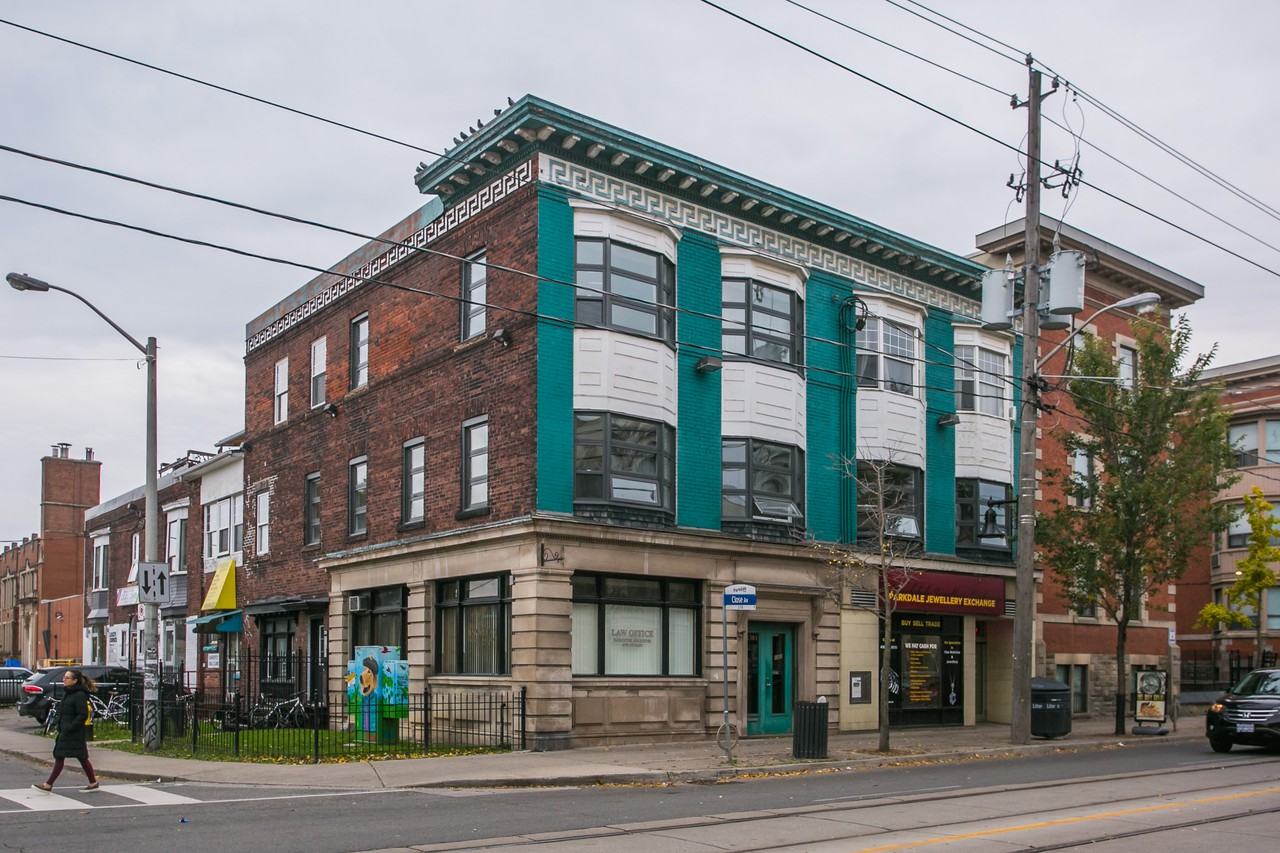 218 Close Avenue #201