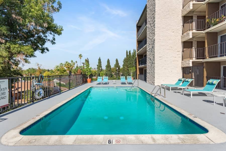 Amanda Regency Apartments - Photo 3 of 12