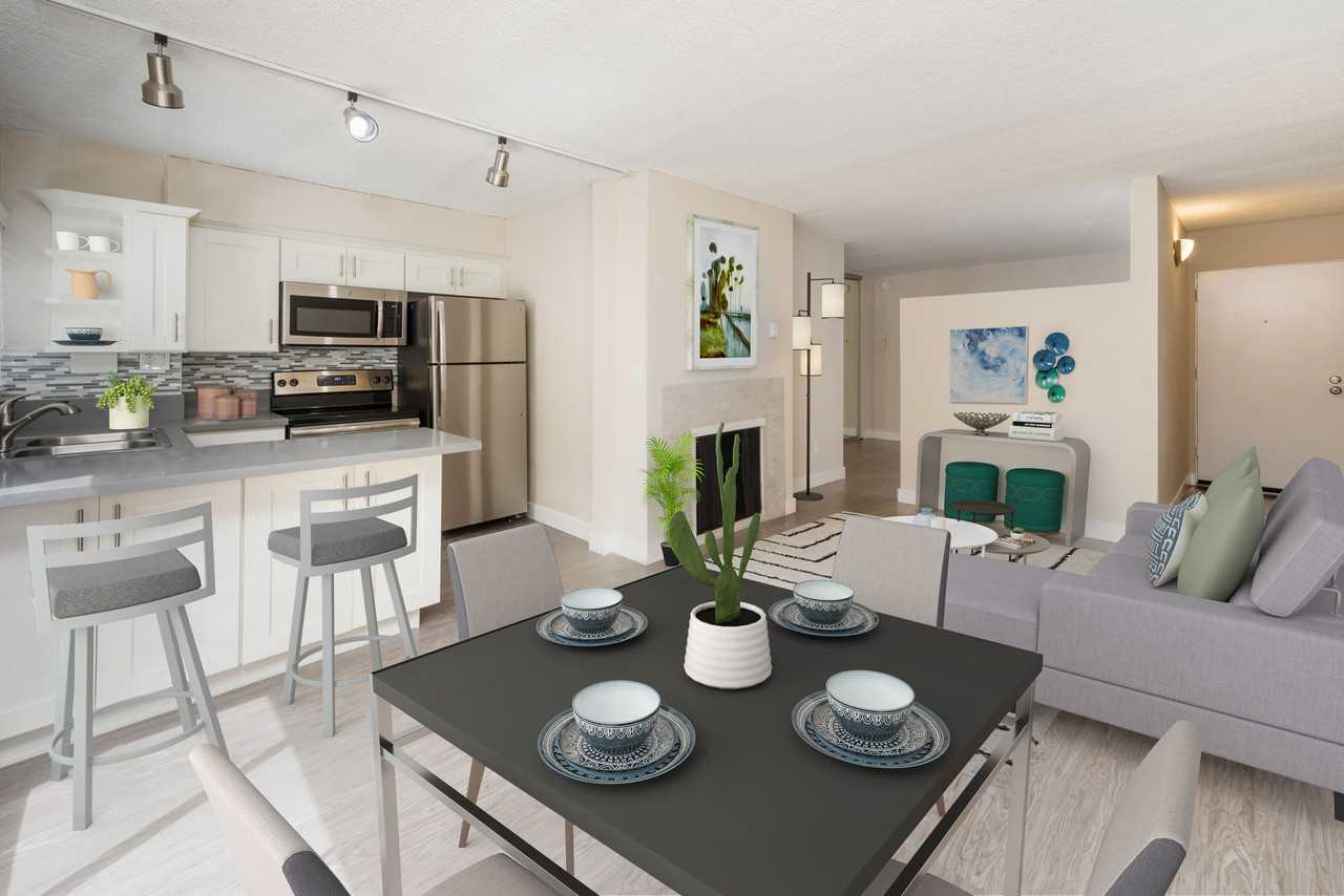 Playa Pacifica Apartments - Photo 2 of 14