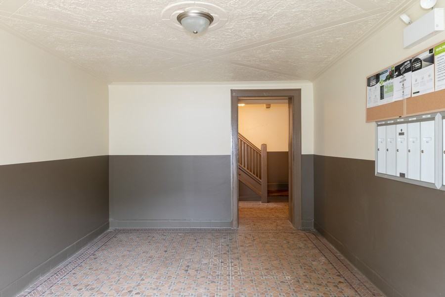 8001-03 S Muskegon Ave - Photo 3 of 10