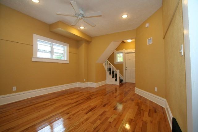 325 Michigan Place Northeast - Photo 3 of 12