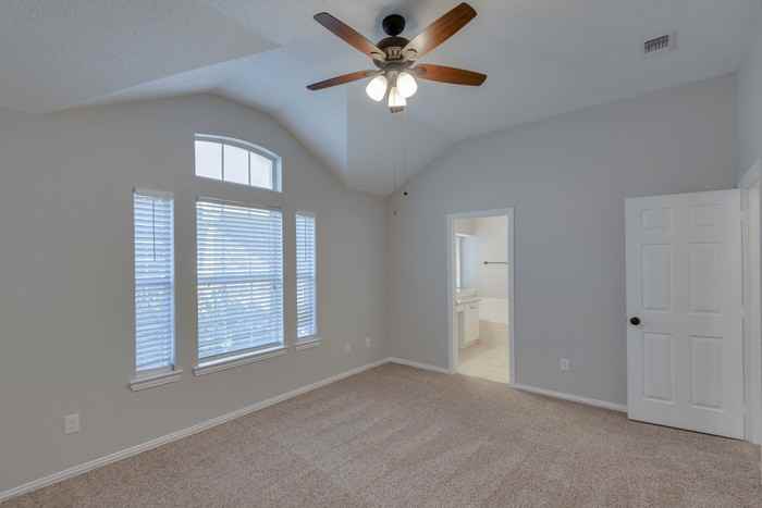 3209 Weeping Willow Court - Photo 3 of 10