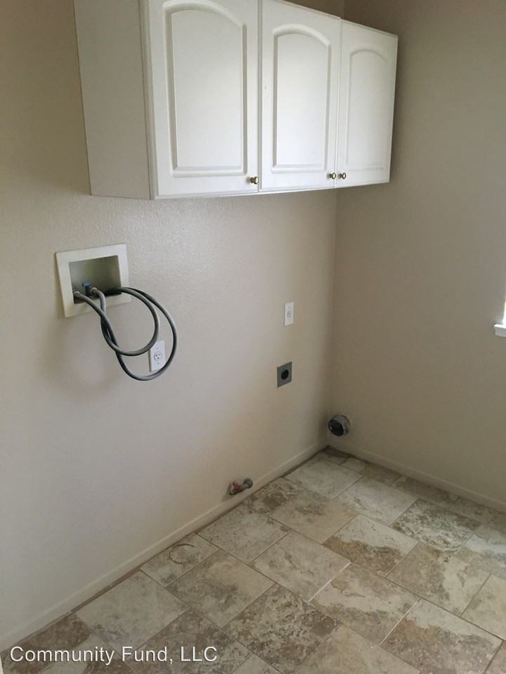 2000 Hoffman Blvd. - Photo 3 of 3
