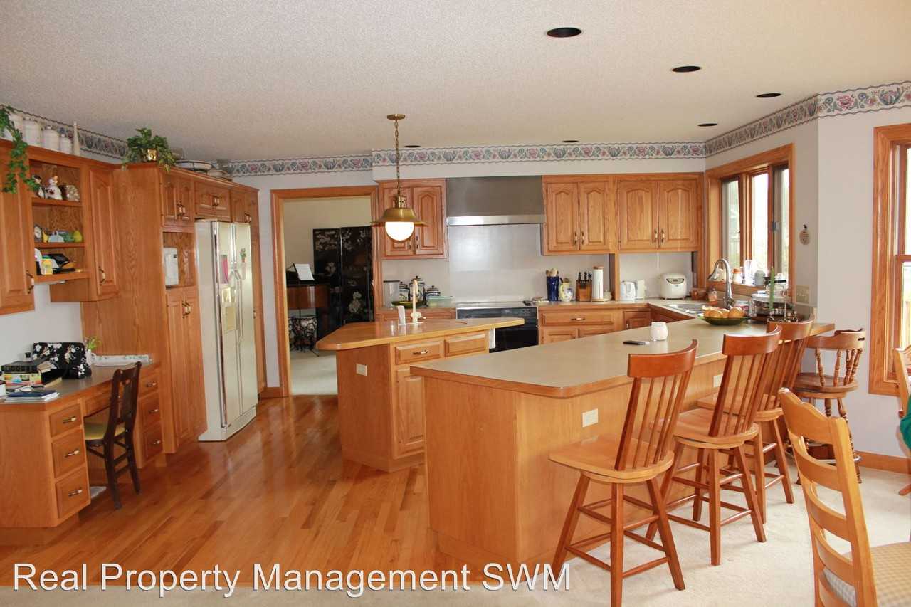 6049 Paw Paw Lake Rd - Photo 2 of 17