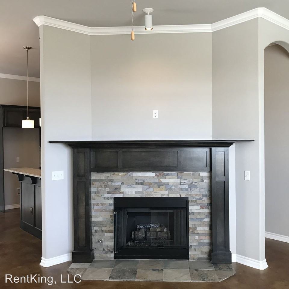 3913 Colefax Lane - Photo 3 of 16