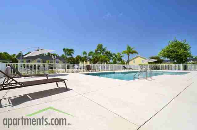 Whistlers Green Apartments - Photo 3 of 10