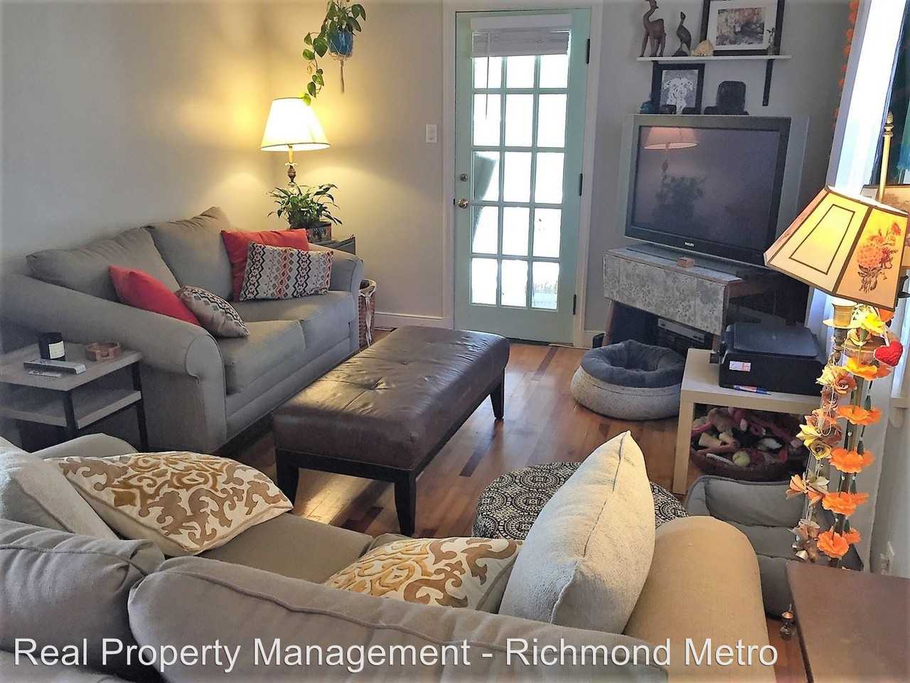 5233 Bondsor Lane - Photo 3 of 11