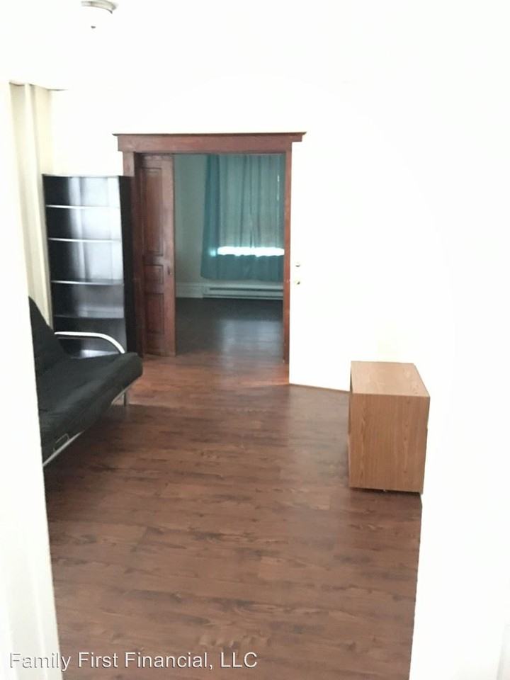 506 Market Street - Photo 3 of 3