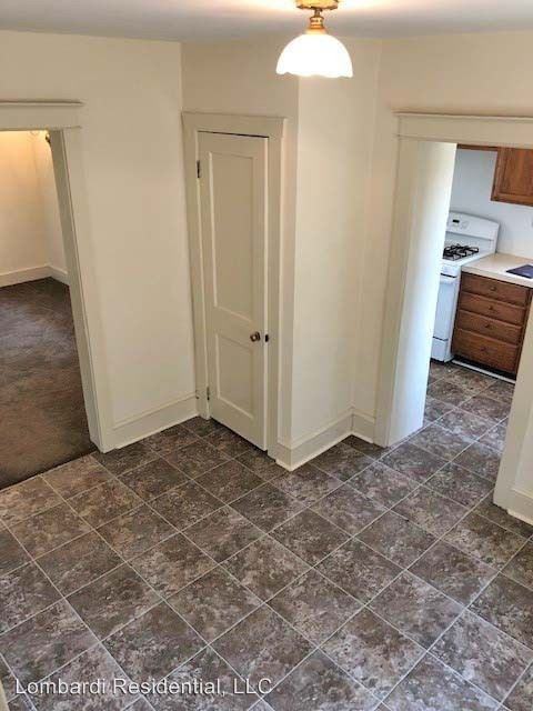 105 Summit Ave - Photo 3 of 11