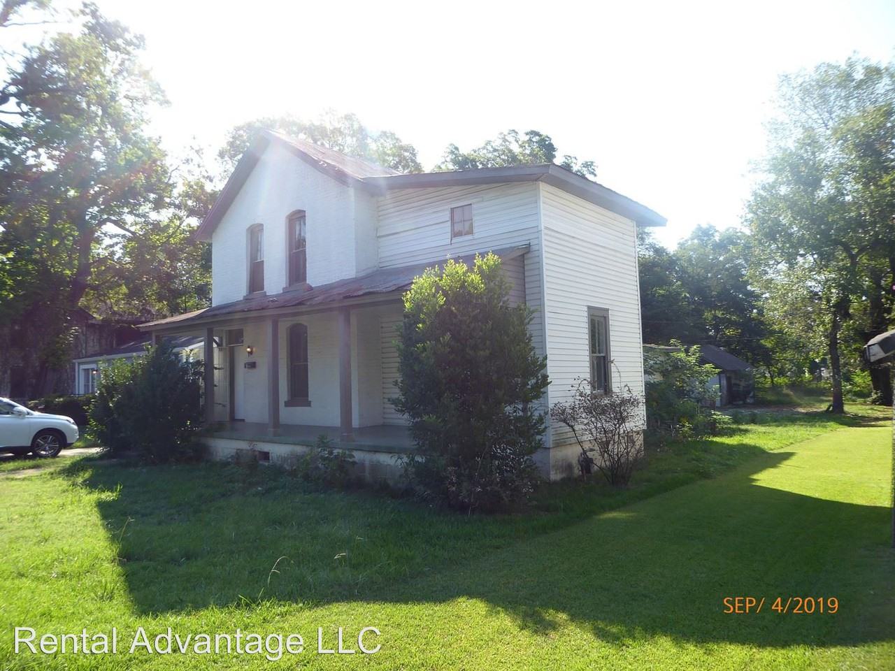 181 1st St - Photo 2 of 22