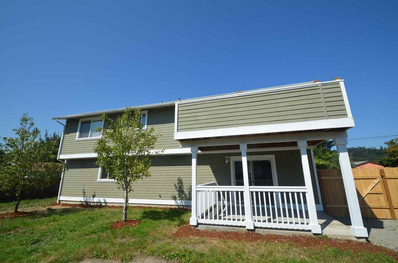 146 Seattle Blvd S - Photo 2 of 12