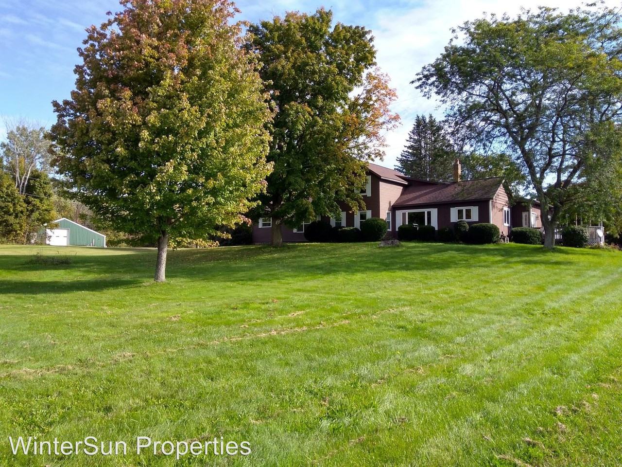 2541 58th St - Photo 2 of 11