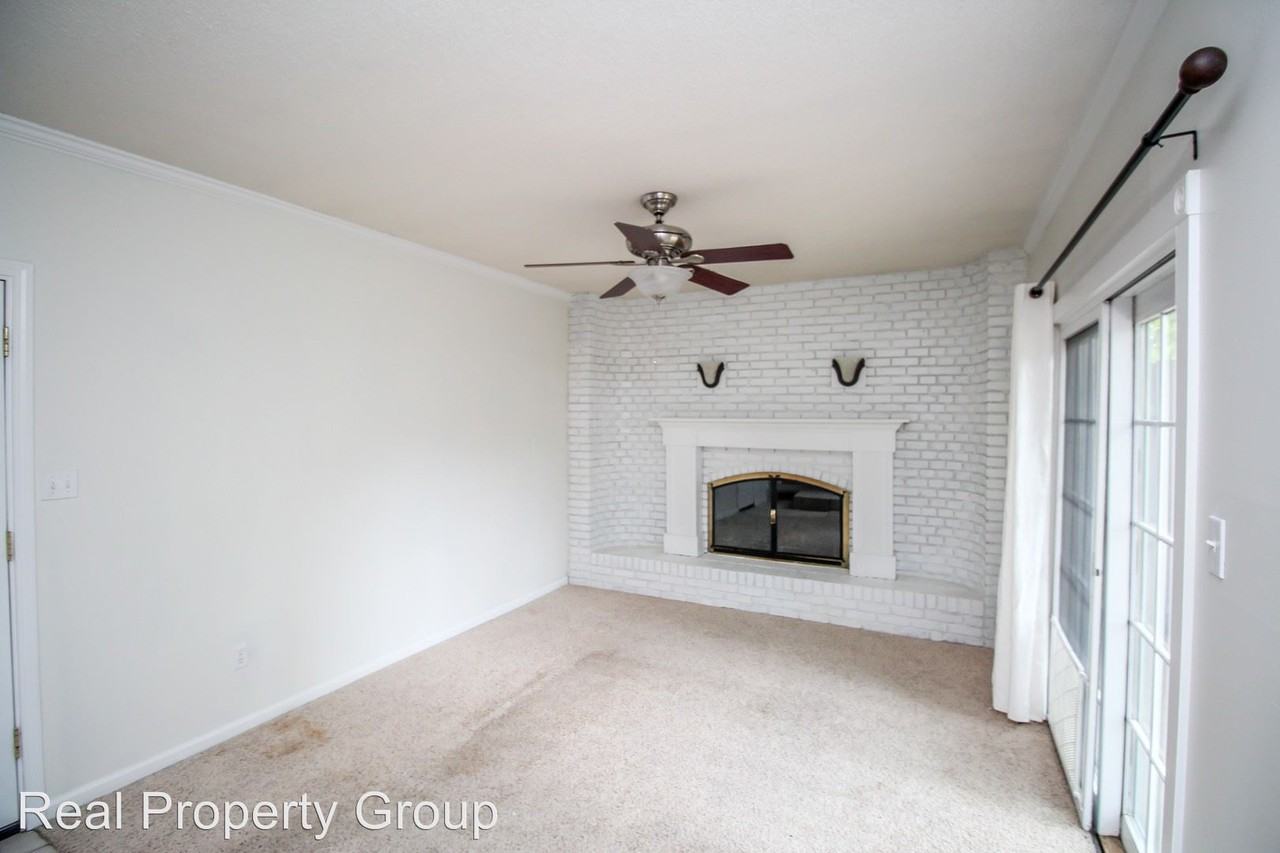 3509 Bray Ave - Photo 2 of 19