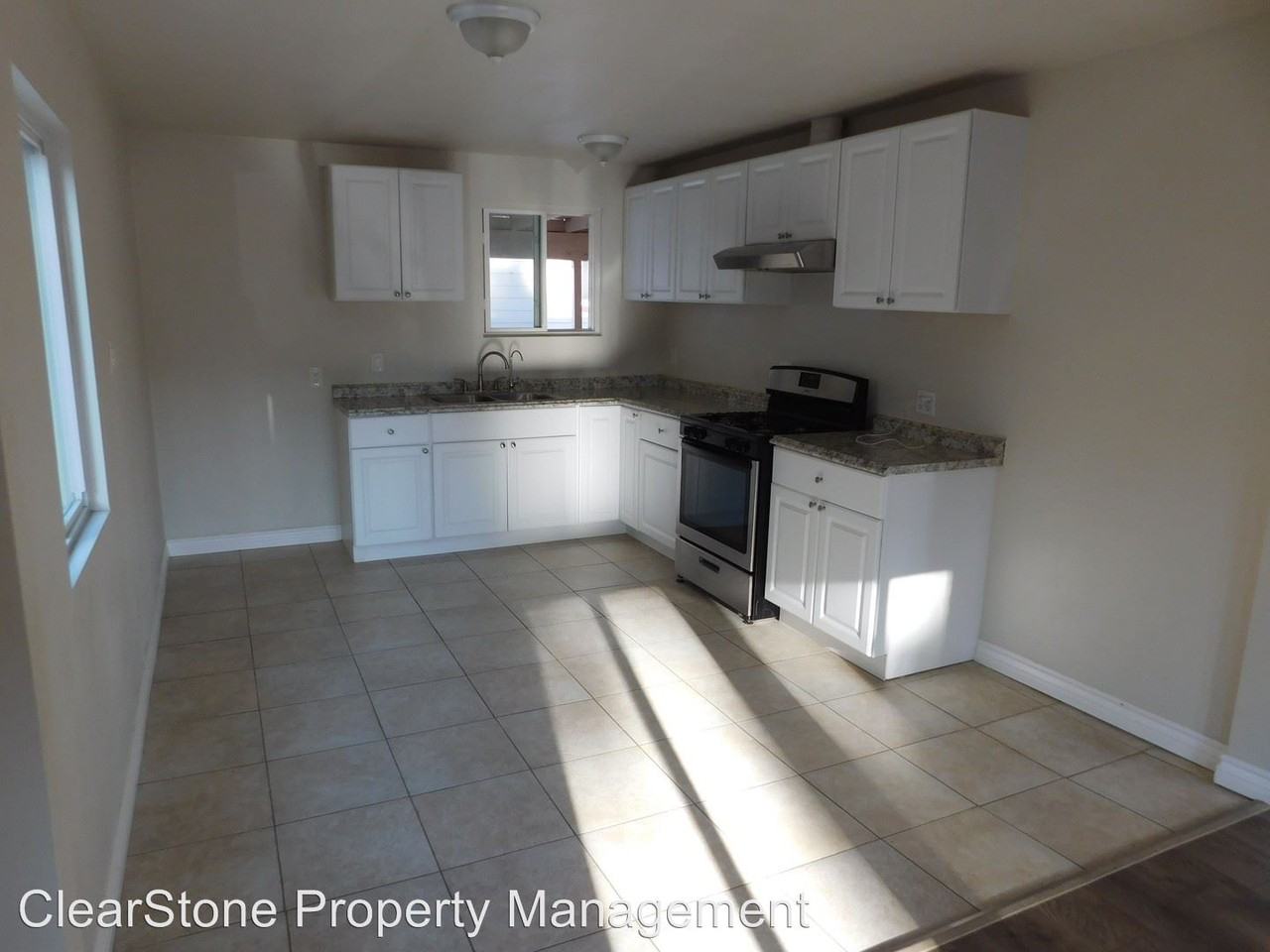 8812 Laurel Canyon Blvd. - Photo 3 of 9