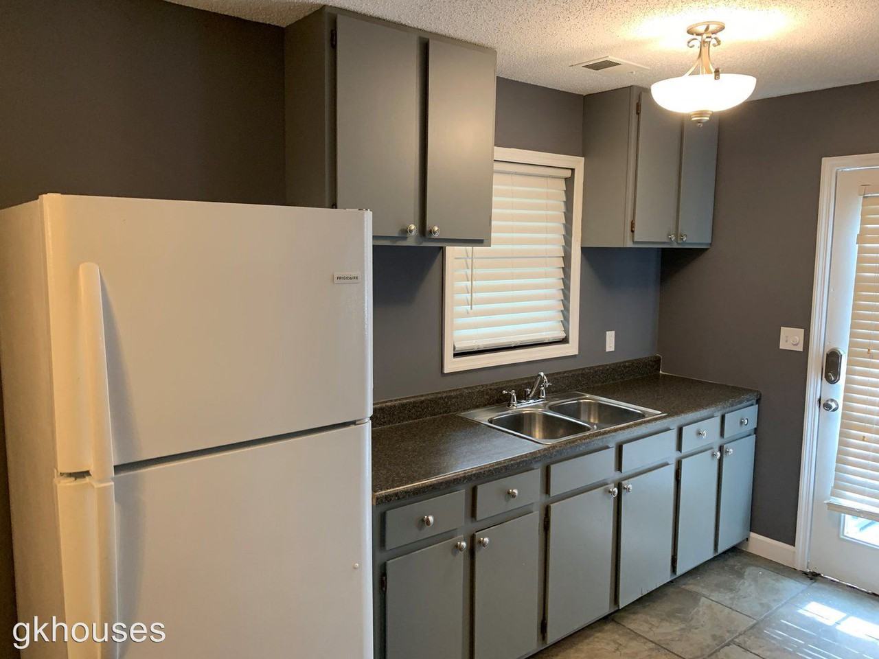 364 Country Road - Photo 2 of 20